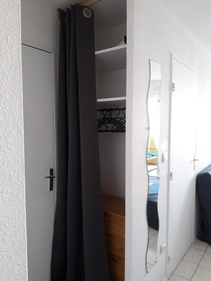 Sète Le Venizio - Classe 2 Etoiles - T2 Climatise, Avec Terrasse, Parking, Pret De Velos, 10 Minutes A Pied Gare Et Centre Ville מראה חיצוני תמונה