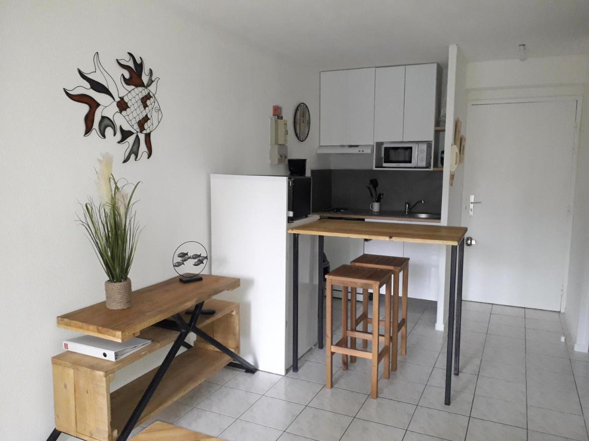 Sète Le Venizio - Classe 2 Etoiles - T2 Climatise, Avec Terrasse, Parking, Pret De Velos, 10 Minutes A Pied Gare Et Centre Ville מראה חיצוני תמונה