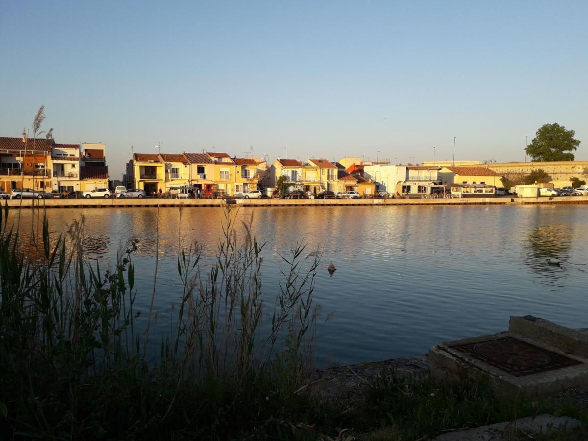 Sète Le Venizio - Classe 2 Etoiles - T2 Climatise, Avec Terrasse, Parking, Pret De Velos, 10 Minutes A Pied Gare Et Centre Ville מראה חיצוני תמונה