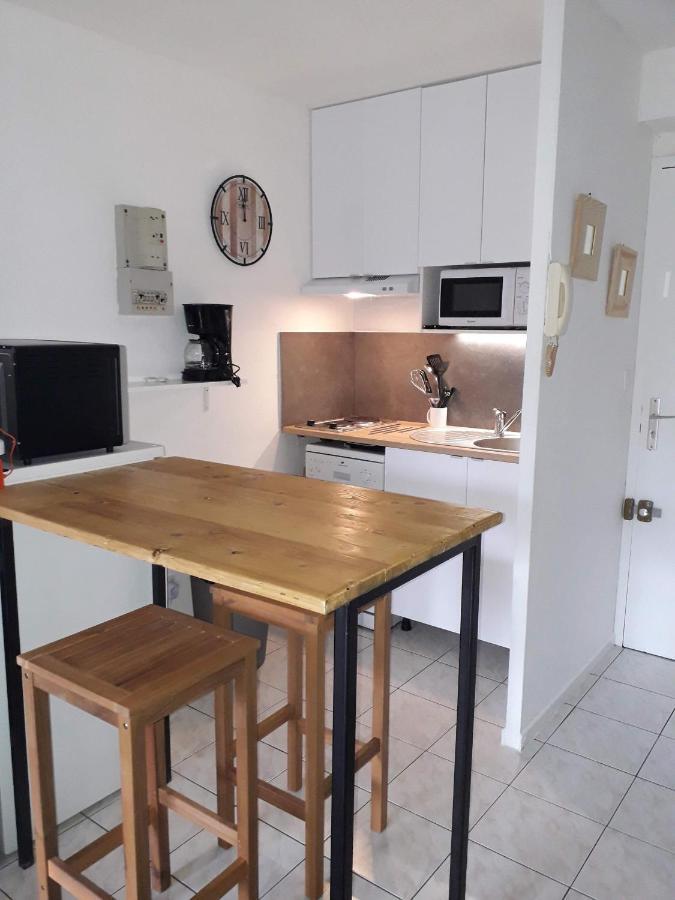 Sète Le Venizio - Classe 2 Etoiles - T2 Climatise, Avec Terrasse, Parking, Pret De Velos, 10 Minutes A Pied Gare Et Centre Ville מראה חיצוני תמונה